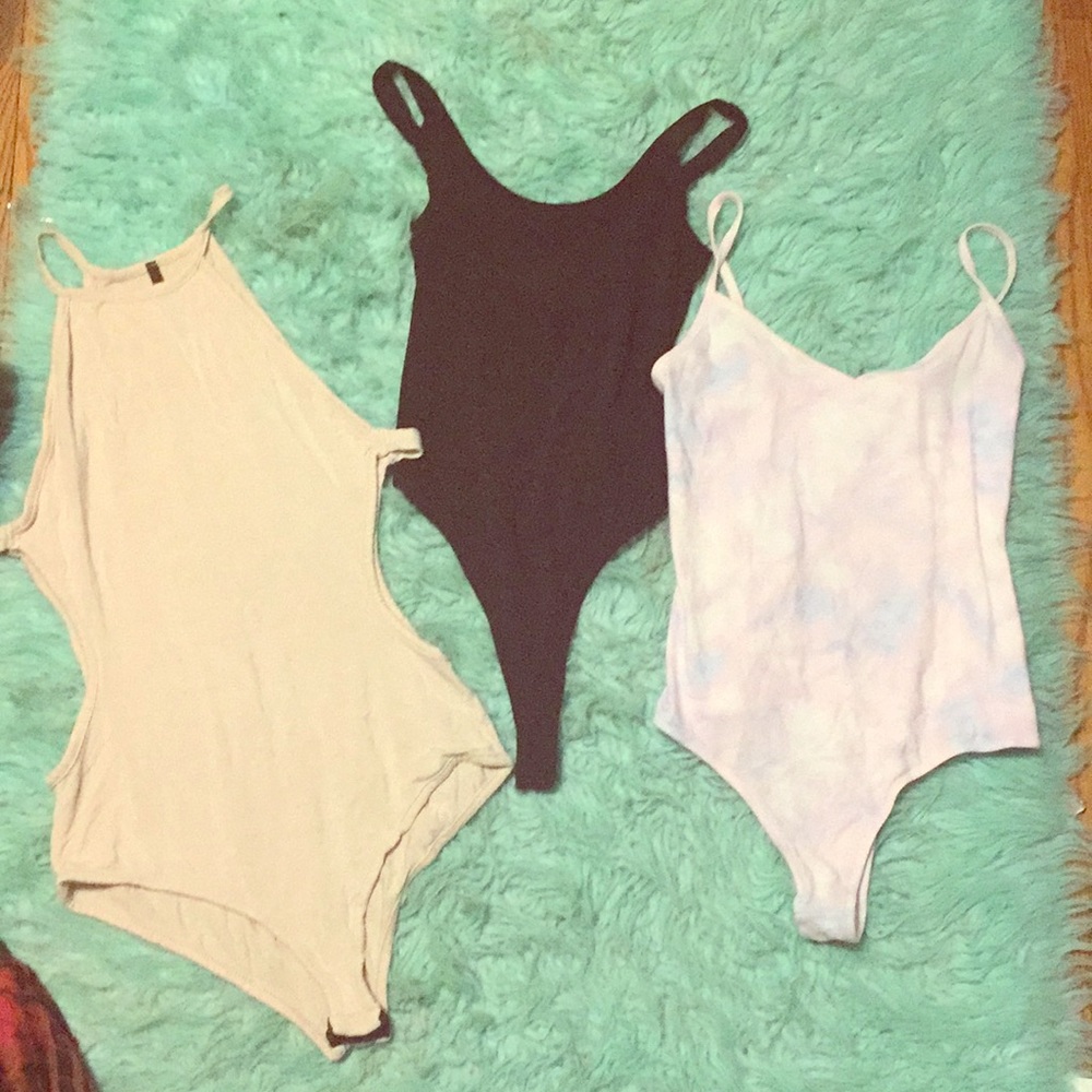 3 one piece sets 💋